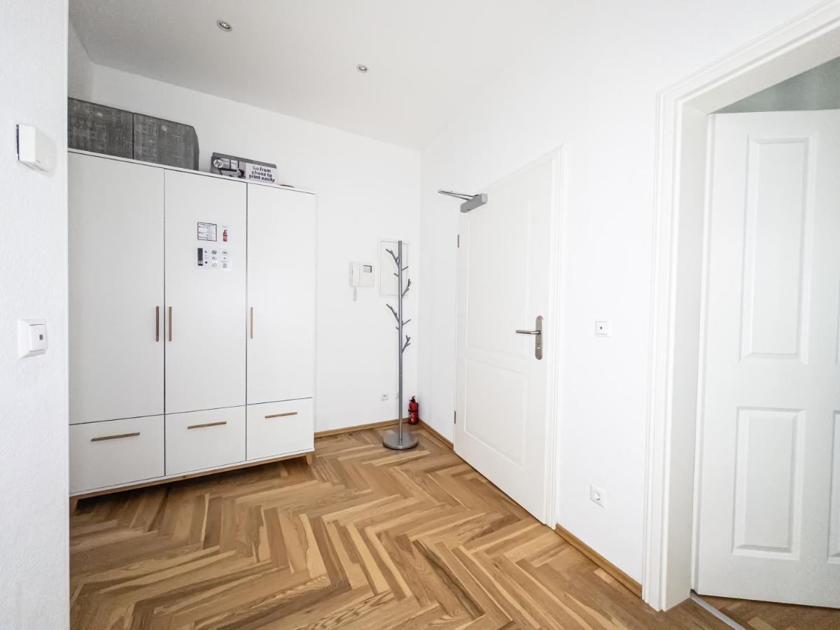 Firstclass 2-Room-Apartment ライプツィヒ エクステリア 写真
